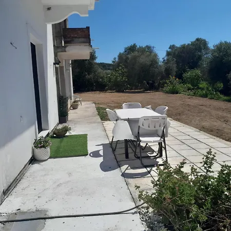 Apartament Solis Escapes Corfu - Garden Suite, Messonghi Vragkaniotika