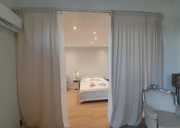 Apartman Solis Escapes Corfu - Garden Suite, Messonghi *